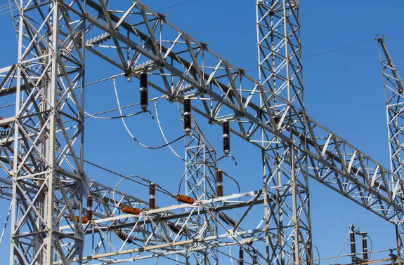 آینده حفاظت از موج: نوآوری های فنی و روندهای نوظهور در صاعقه گیرها