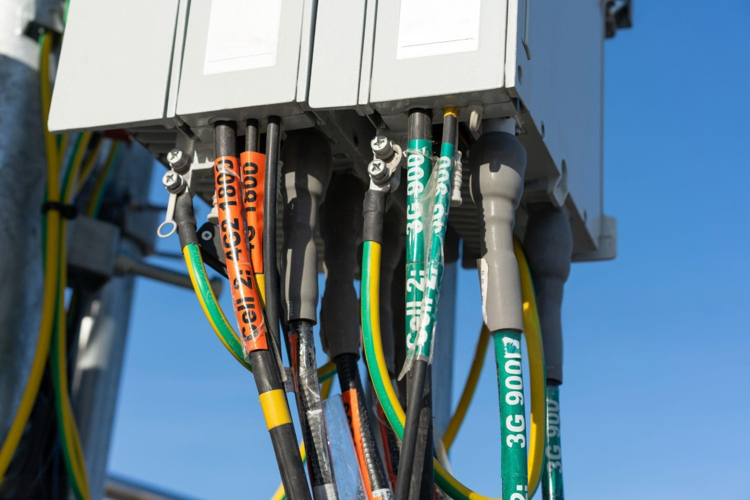 Heat Shrink در مقابل Cold Shrink